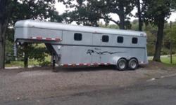 2012 Valley custom, 27 ft Gooseneck Miniature Horse Trailer/Stock trailer-Like NEW!
-7 foot height!
-20 ft long box, 7 ft gooseneck
-Large 6 ft tack room!
-Straight wall-6 1/2 ft cargo area in the back of the trailer for carts, feed or large animal